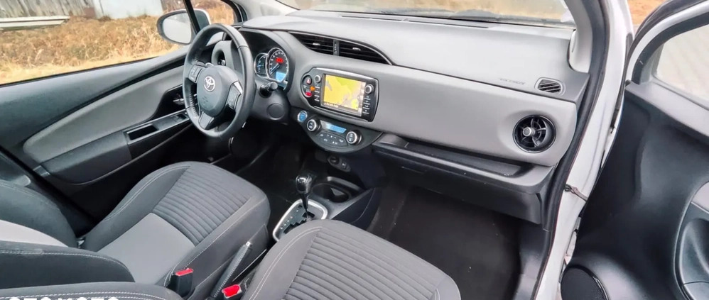 Toyota Yaris cena 28900 przebieg: 41000, rok produkcji 2018 z Warszawa małe 154